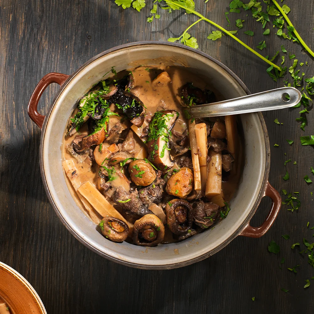 Viltgryta med svenska smaker by Tareq Taylor