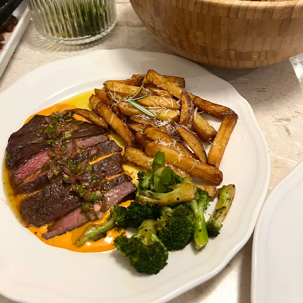 Steak Frites by Anneli Stojanovska