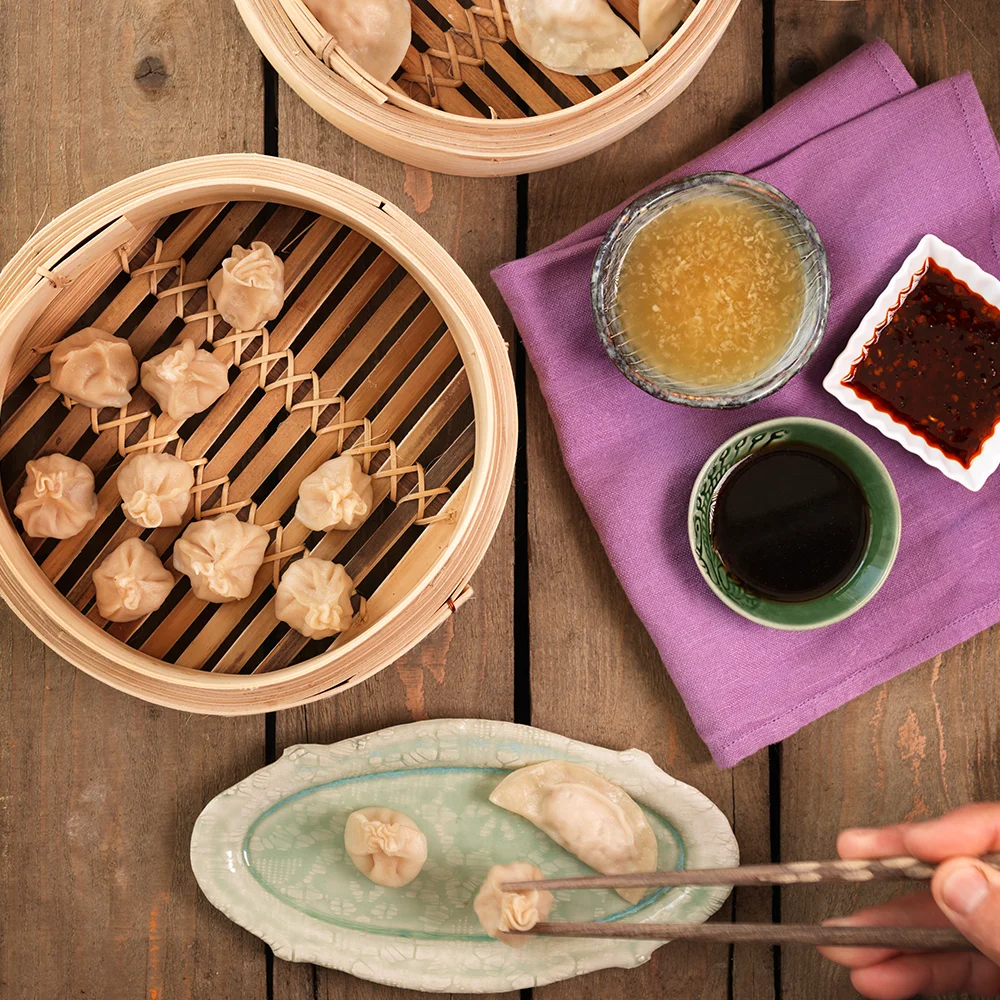 Dumplings med två fyllningar och tre dippsåser by Tareq Taylor